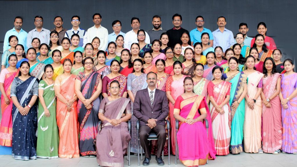 school in amravati